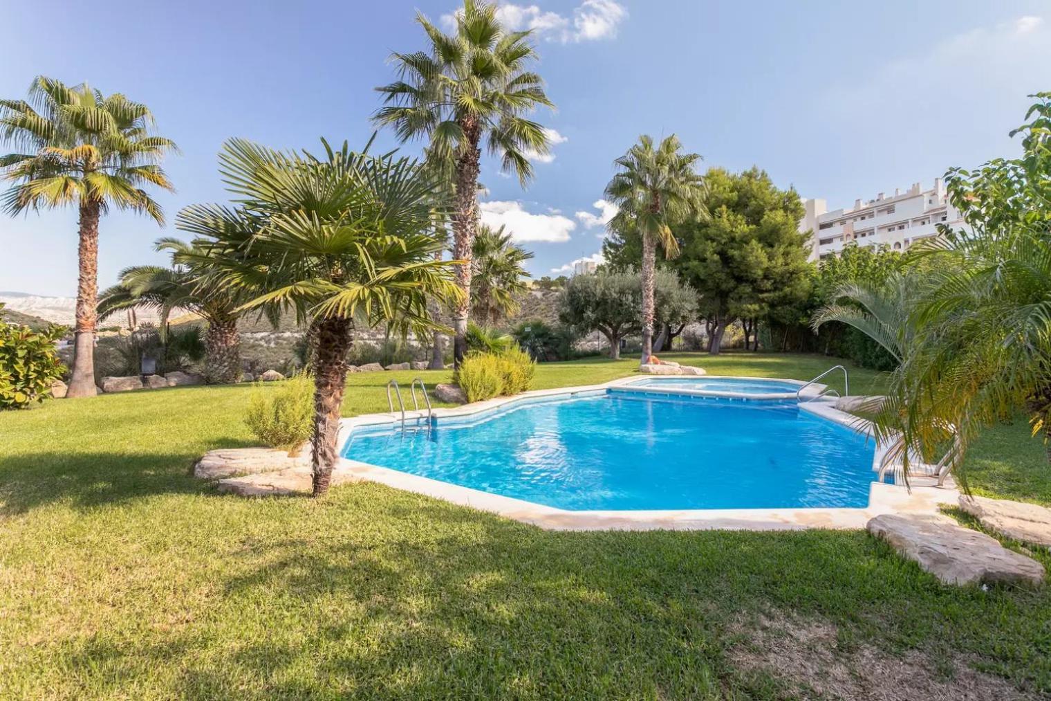 "Servall Host" Alicante 2 Piscines Et Parking Prive 穆特萨梅尔 外观 照片